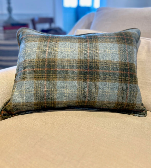 Blue/brown plaid pillows with piping. Solid linen on the back. 14x22