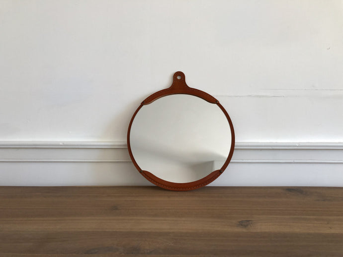 Lostine - Fairmont Leather Round Mirror
