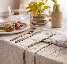 Hale Mercantile Flocca Linen Tablecloth - Large 69"x122"